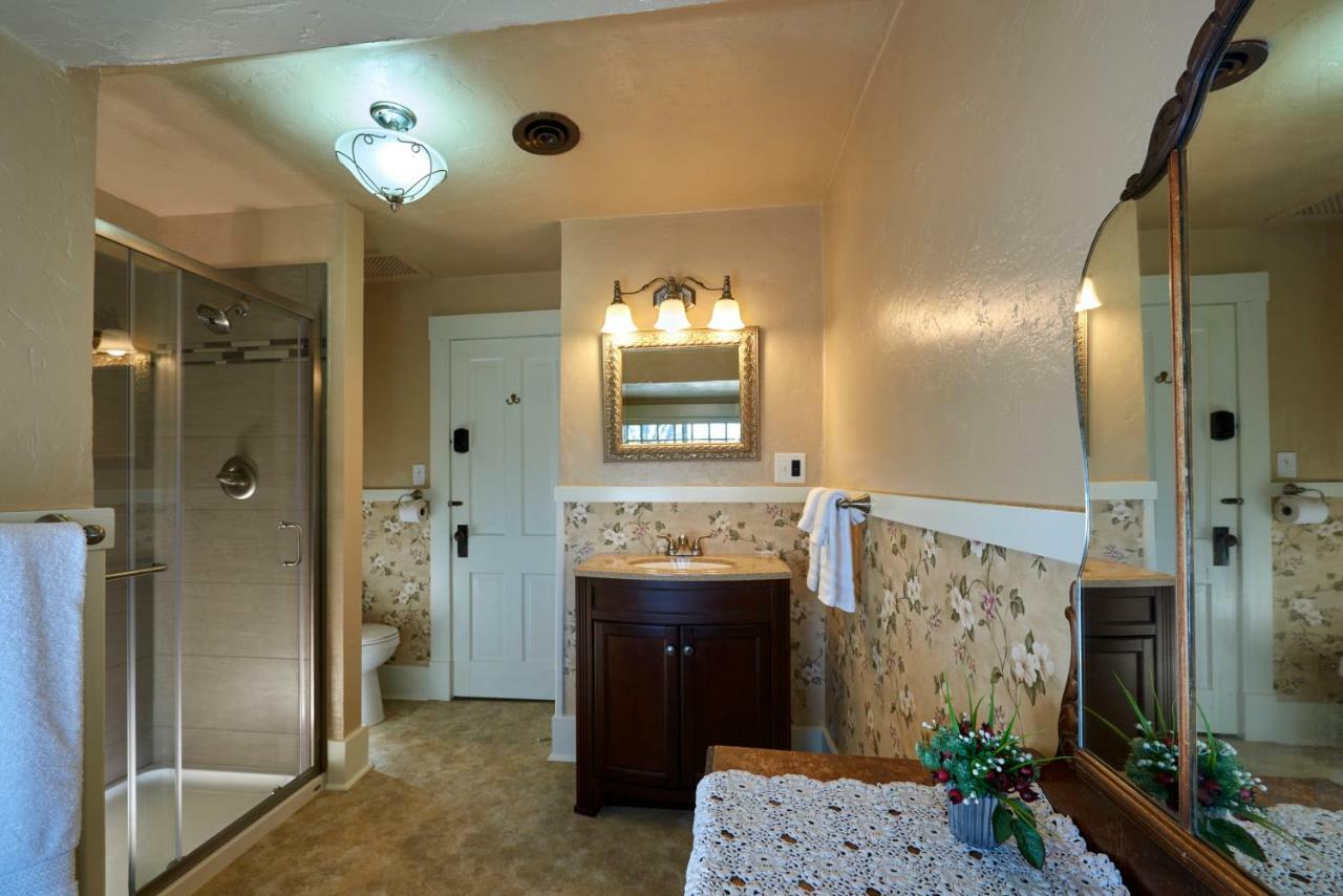Avenue Hotel Bed And Breakfast Manitou Springs Exterior foto